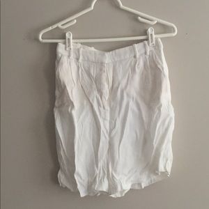 Small White Zara shorts